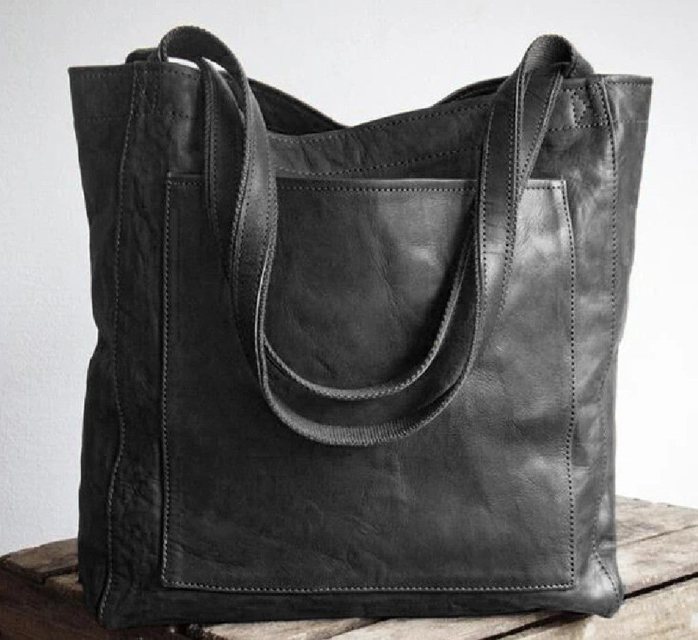 Pamela classic tote bag in black leather, front view