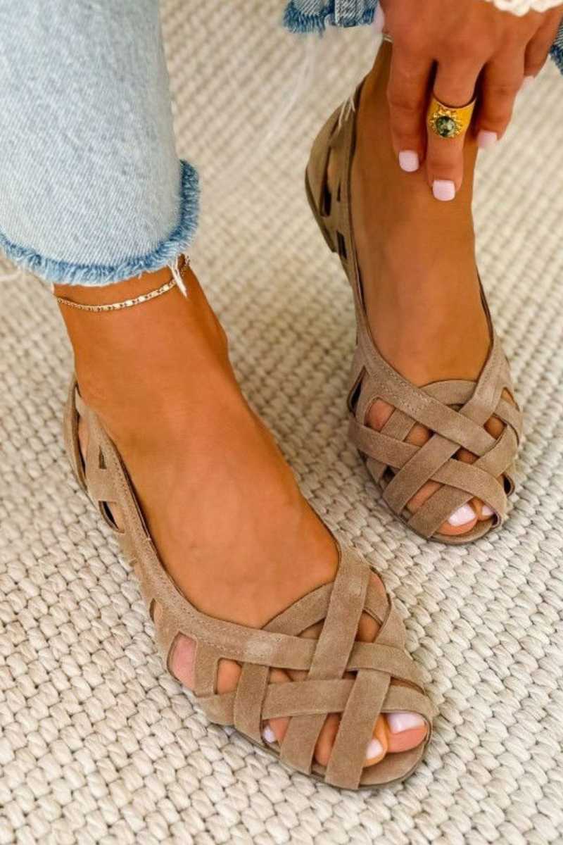 Caterina woven summer sandals in beige, angled front view