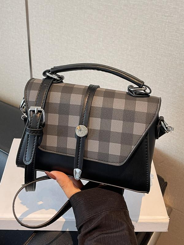 Alwina shoulder bag in black and white check, front view