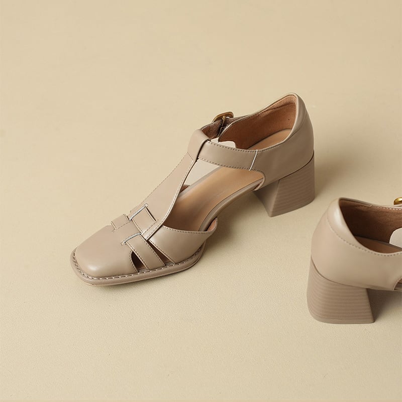 Belliora square toe sandals in beige, angled product view