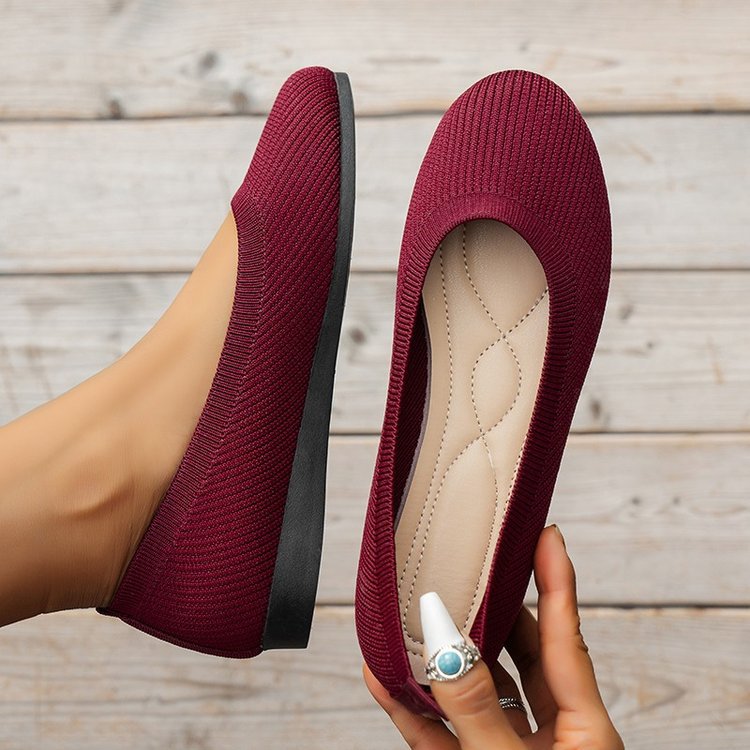 Anna slip-on shoes in red, side and sole view
