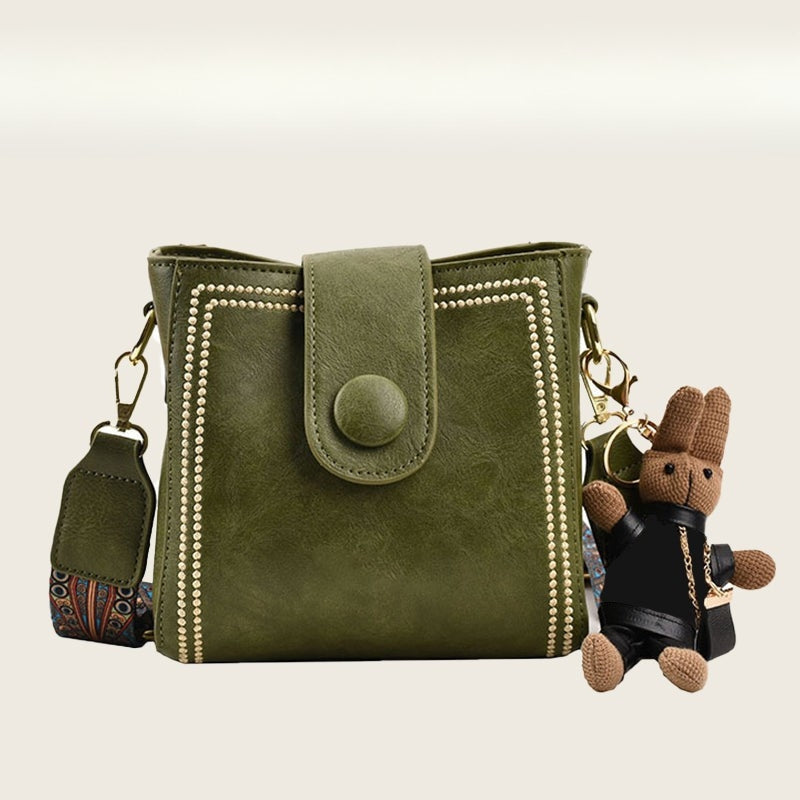 Ethel vintage shoulder bag in green with patterned strap, front view
