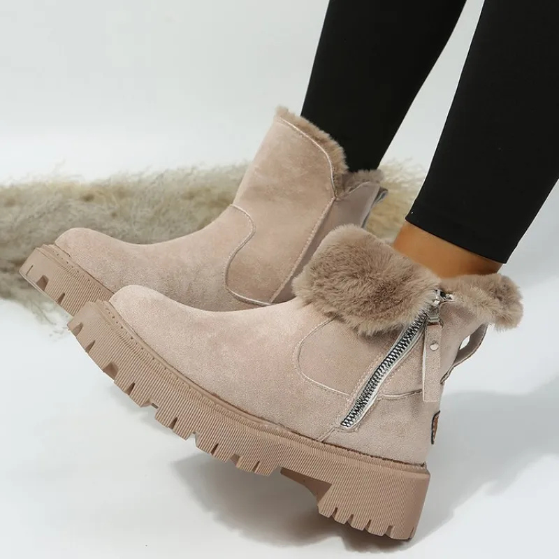 Noria winter boots in khaki, close-up of side zip and cuff