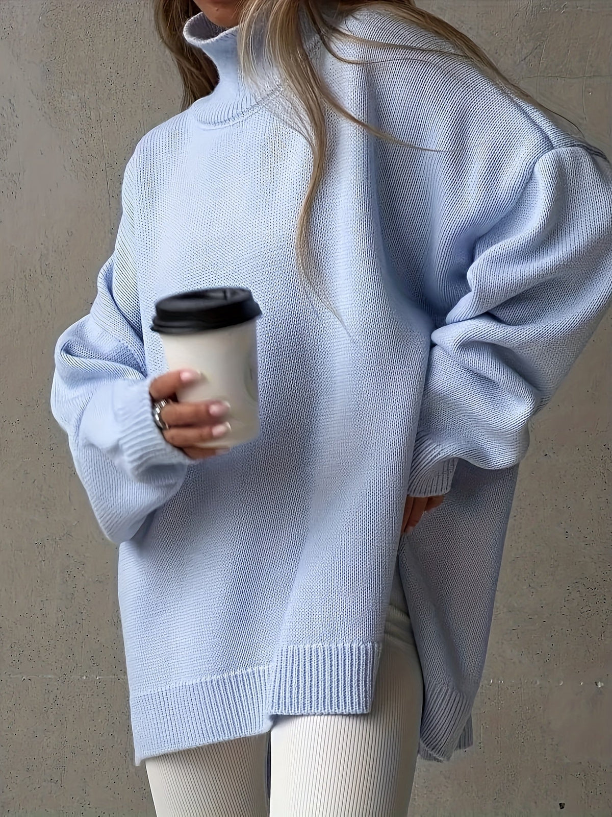 Claar oversized turtleneck sweater in light blue, ribbed hem and side split
