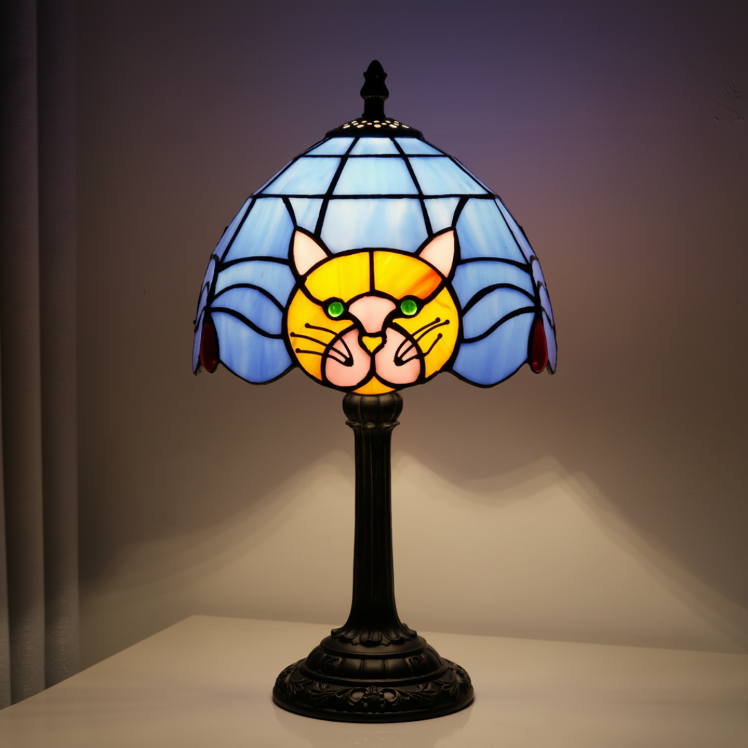 Cat in the Ocean stained-glass table lamp in blue and gold, front view