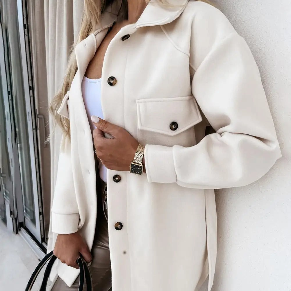 Orlisse shirt jacket in white, close-up of flap pocket and buttons