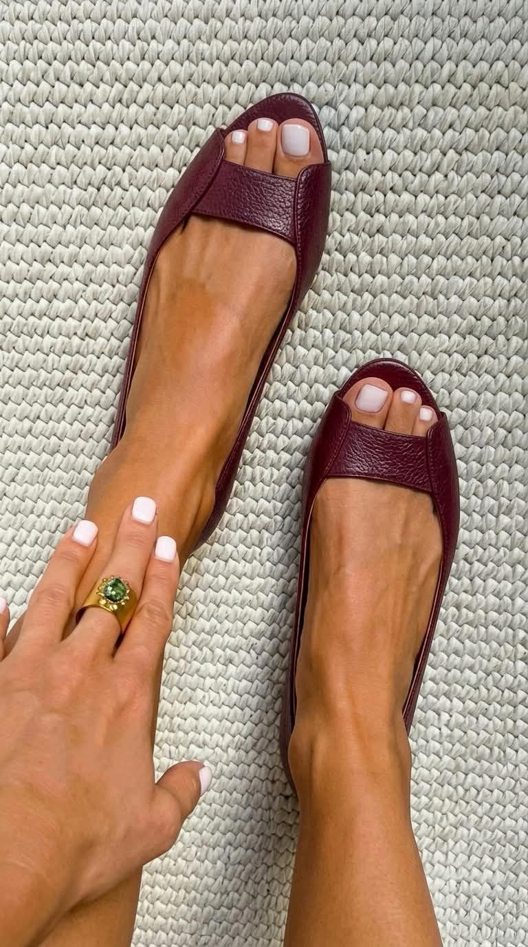 Adelina open-toe flat sandals in burgundy, overhead view