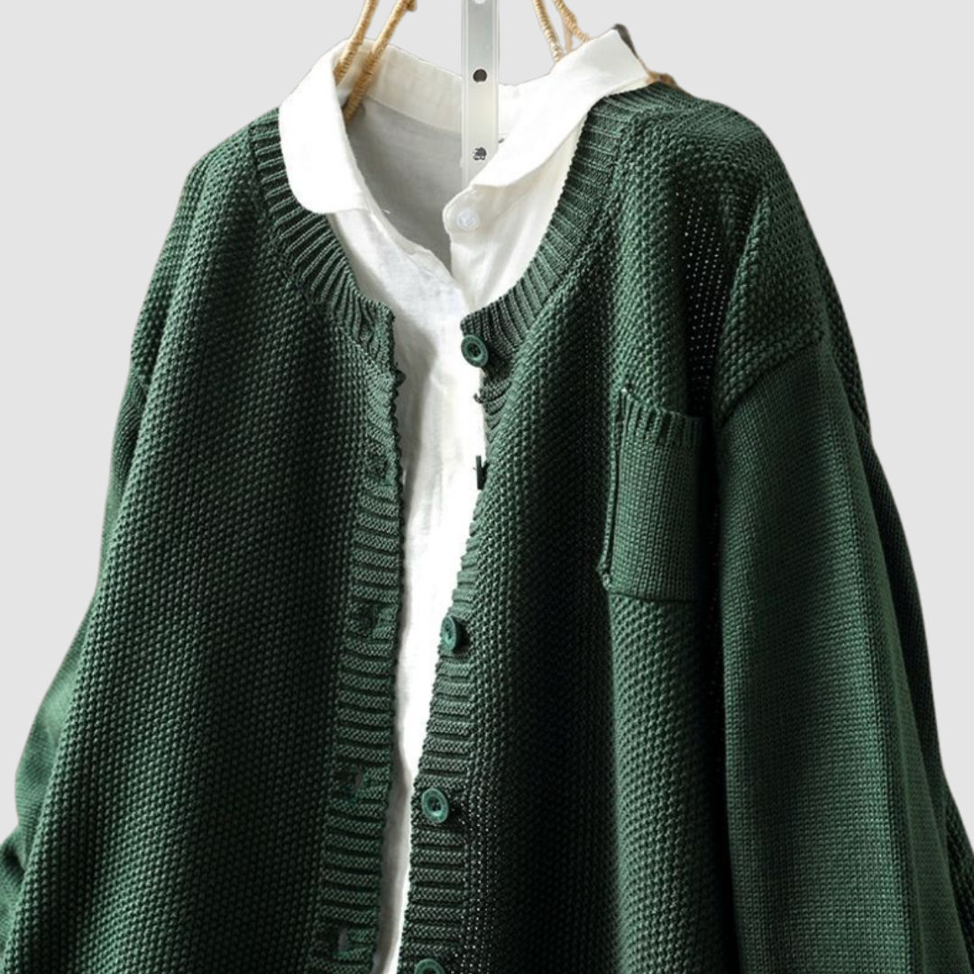 Elowira knit cardigan in green, close-up of neckline and buttons