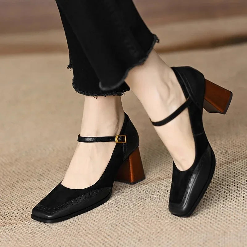 ELLIE | CLASSIC PUMPS