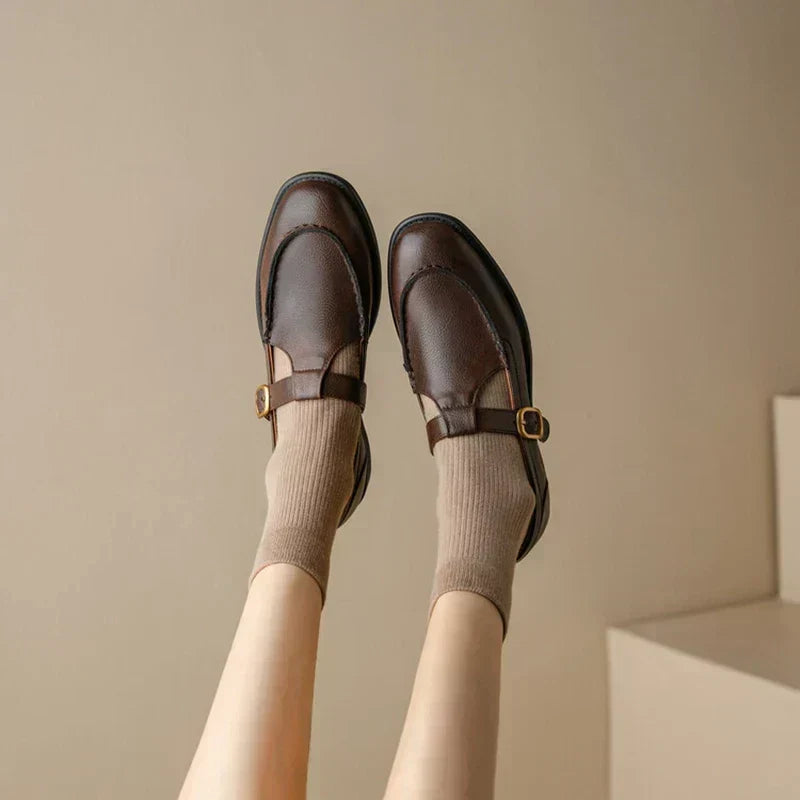 Nancy retro-inspired leather shoes in brown, worn top view