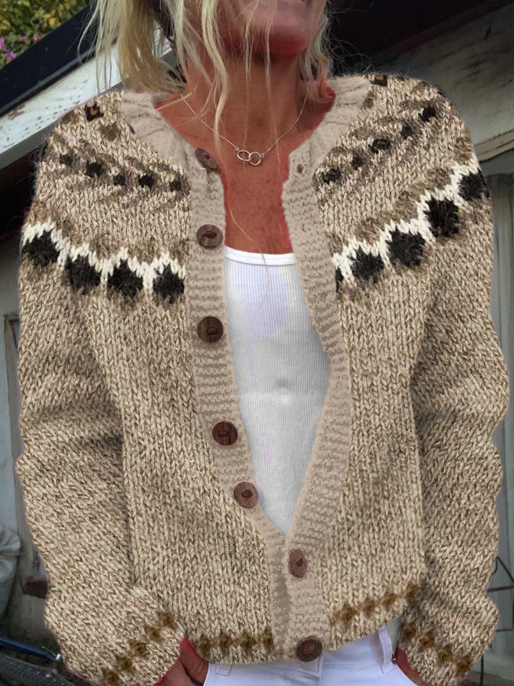 Aubrey Icelandic cardigan close-up of patterned yoke and front fastening