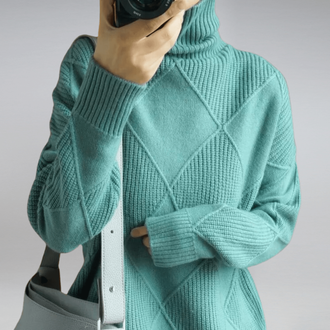 Ameline turtleneck sweater in teal, close-up of ribbed sleeve