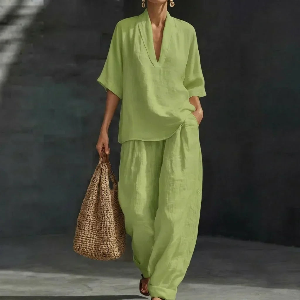 Dolorès two-piece set in green, full-length front view