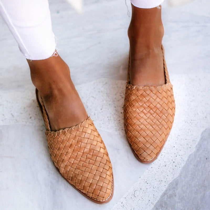 Ismeris woven loafers in light brown, worn front view