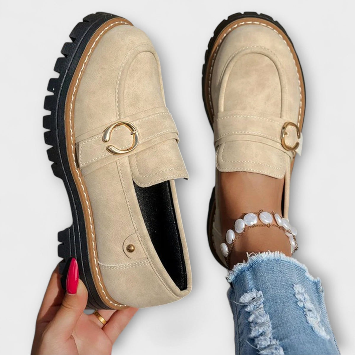 Aurora casual loafers in beige, close-up of ring-buckle strap