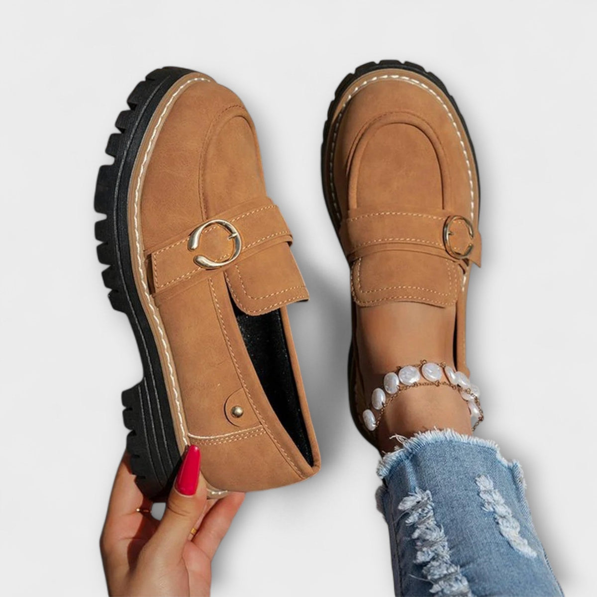 Aurora casual loafers in brown, close-up of strap and ring detail