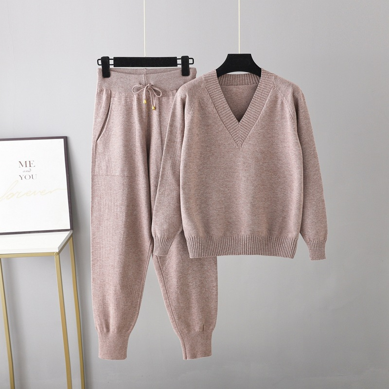 Evaris knitted two-piece set in pink, V-neck jumper and joggers